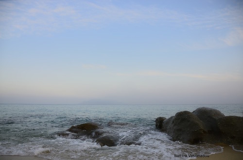 sea seascape beach japan clouds sunrise landscape nikon pacific 日本 yakushima kyushu 九州 屋久島 18200mm 朝日 inakahama 浜 ニコン d7000 田舎浜 gettyimagesjapan13q3