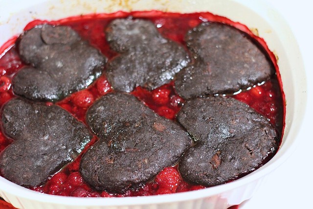 raspberry cobbler with dark chocolate biscuits