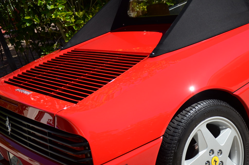 Ferrari 348 Detail | aowheels