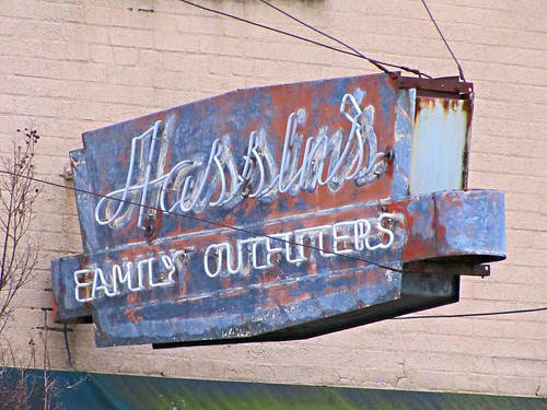 mississippi rust neon smalltown metalsigns vintagesigns yazoocity