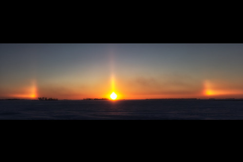 winter sunset cold sundogs