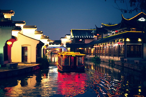 china lighting night river boat nikon availablelight chinese 中国 nanjing oldbuilding 南京 夫子庙 秦淮河 qinhuairiver xuesongliao 廖雪松