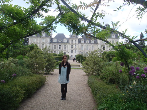 travel france me garden outdoors photography view tourist traveling chateau cheverny sonycamera châteaudecheverny