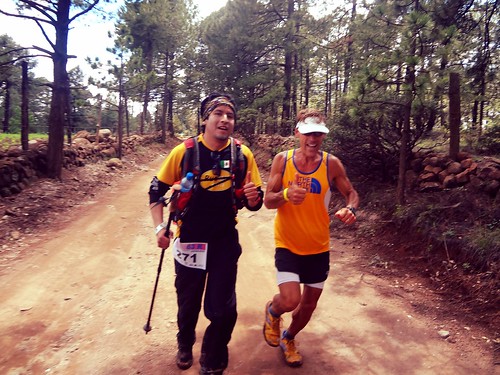 Dean Karnazes y Mauricio Segura - Ultramaratón de los Cañones Guachochi 2013