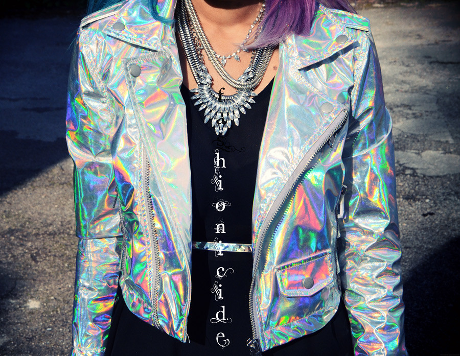OUTFITS // The Holographic Jacket - Fashionicide // Fashion, Makeup and  Beauty - with a difference