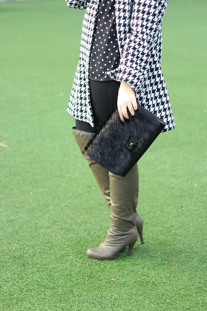 Polka Dots & Houndstooth   a Giveaway on Living After Midnite