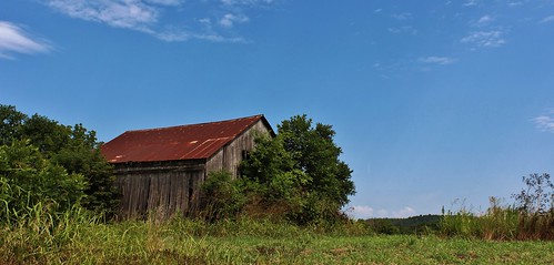 wood old travel blue trees sky usa building green abandoned clouds barn canon eos rebel daylight rust scenery view decay farm south country peaceful hills weathered daytime arkansas ozarks tranquil t3i hwy65 600d waltphotos lordwalt kissx5
