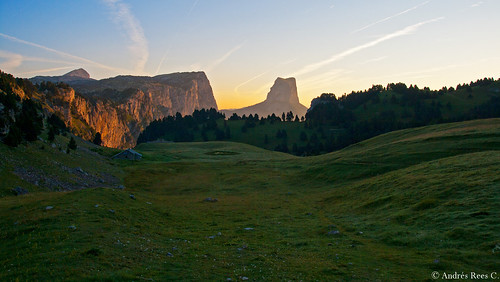 france sunrise trekking amanecer vercors leverdesoleil randonnée rhônealpes montaiguille