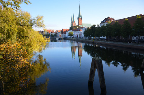 morning blue autumn river germany herbst lübeck altstadt trave historiccenter
