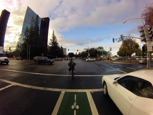 Green bike lane Hedding Street