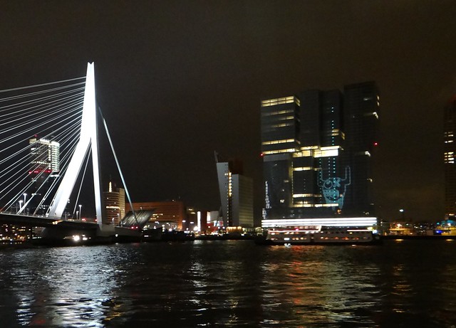 Erasmusbrug en de Rotterdam avond