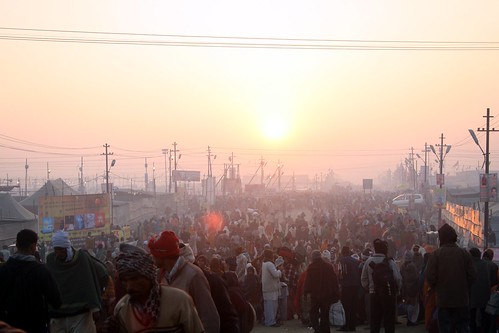 india sunrise crowd allahabad ind uttarpradesh mauniamavasya kumbhmela2013
