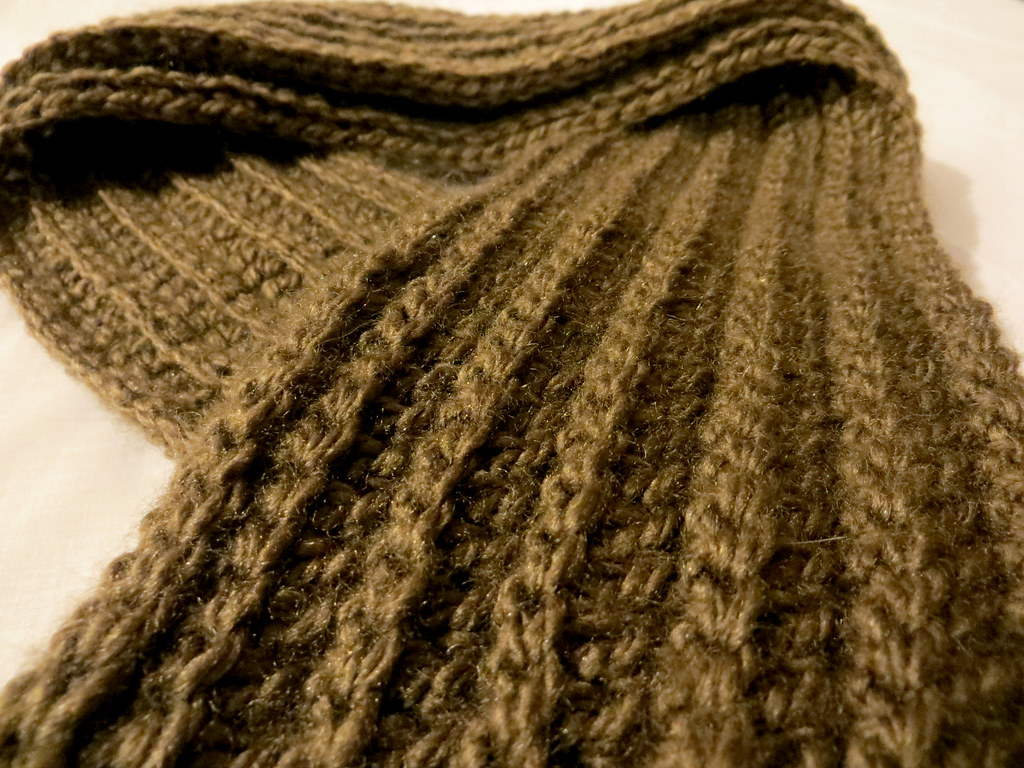 Crochet Ribbed Scarf