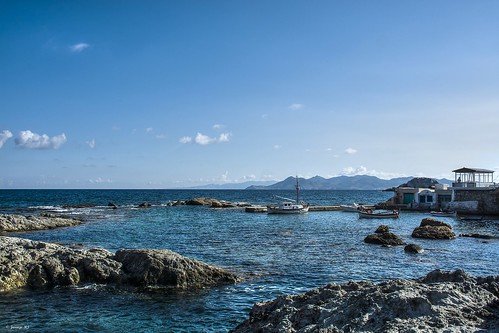 mar agua grecia cielo roca milos oceano piedra islasgriegas islascicladas mytakas juanjors mytakasmilos milosgrecia