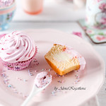 Rose Flavor Cupcakes
