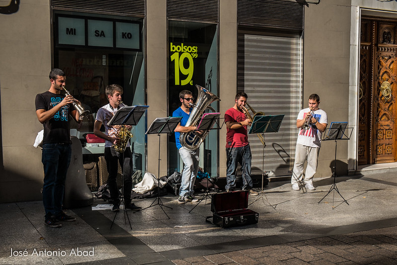 Musica en la calle Alfonso