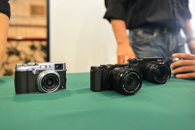 【相機們】由左至右分別為 X100s, xm-1, xe-1