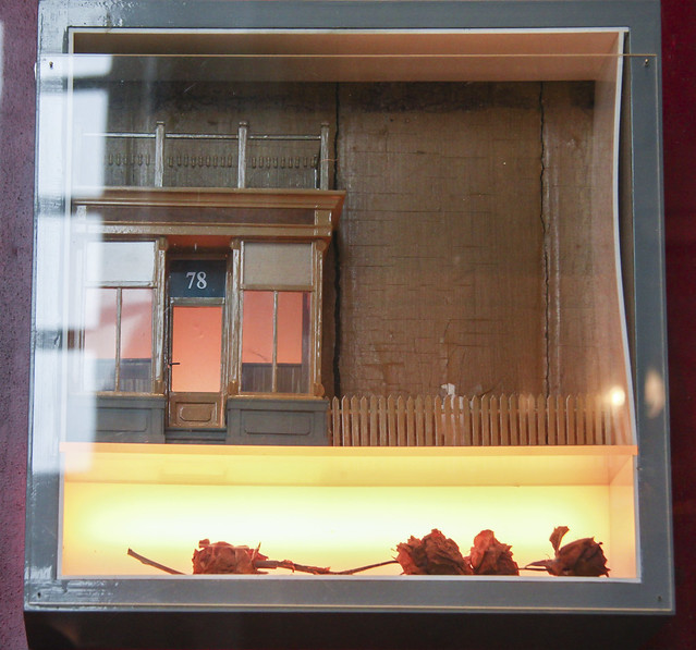 Peter Gabriëlse- box sculpture, in "De Wereld in Miniatuur" exhibition - Slot Zeist.