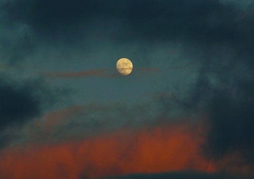 morning winter moon clouds sunrise