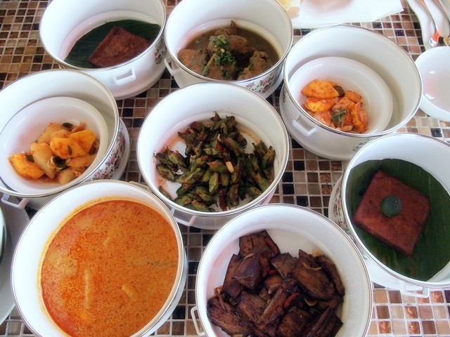 Casa Del Rio, Melaka - Peranakan Tingkat Set Lunch - Chef Baba William-005