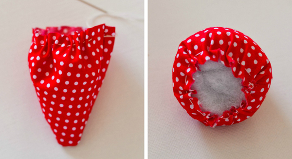 Handmade Vintage Style Strawberries Pattern Cotton Fabric Square Pin Cushion 