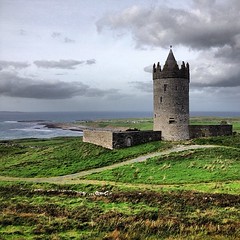 I'm a sucker for castles and coastline. Doonagore Castle and Doolin Point. This is County Clare, the purported home of traditional Irish music. #dna2ireland