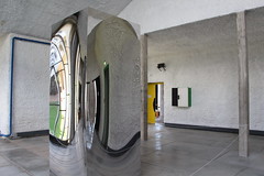 Anish Kapoor chez Le Corbusier - Couvent Sainte-Marie de La Tourette, Eveux - Photo of Dommartin