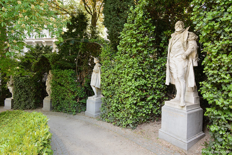 statues in the Sablon Garden in Brussels