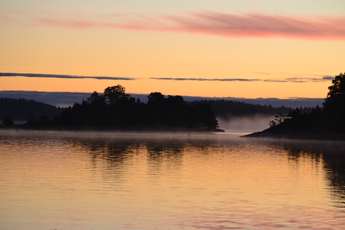 morning autumn sea fog sunrise finland geotagged islands balticsea september v fin naantali 2011 rymättylä varsinaissuomi kunstenniemi 201109 20110925 geo:lat=6041635300 geo:lon=2180228200