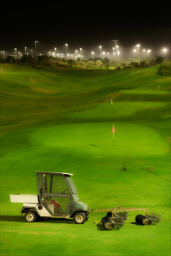 city green grass night golf sudan golfcourse buggy khartoum floodlit