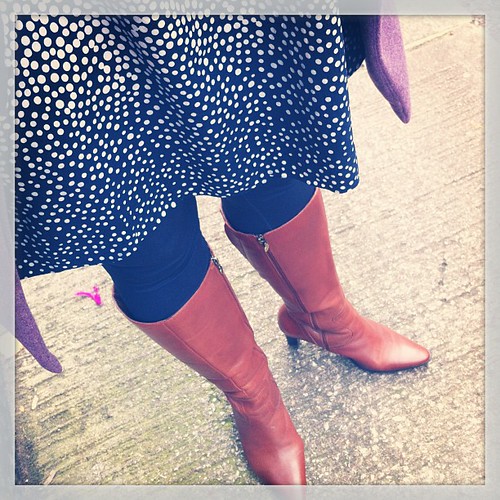 It's #leggings and #boots weather! #autumn