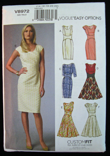 Vogue 8972 pattern envelope