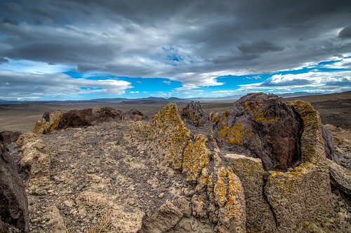 grimespoint archeological indiancaves lichen desert sky rocks