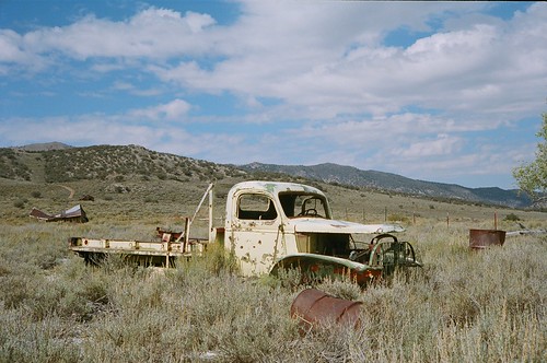 old usa film truck 35mm kodak g nevada hamilton rangefinder 400 electro gsn photographed 35 portra yashica