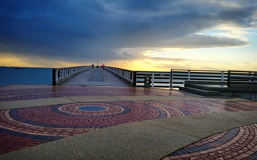sunrise square pier running run squareformat paving hobiebeach sharkrockpier parkrun instagramapp