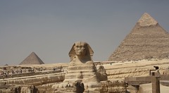 Esfinge e as piramides