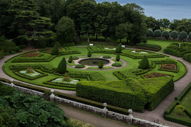 Dunrobin Castle Gardens