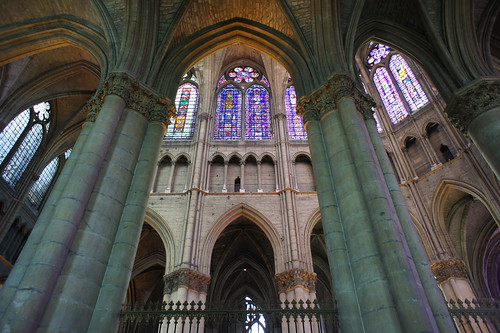 cathedral interior reims