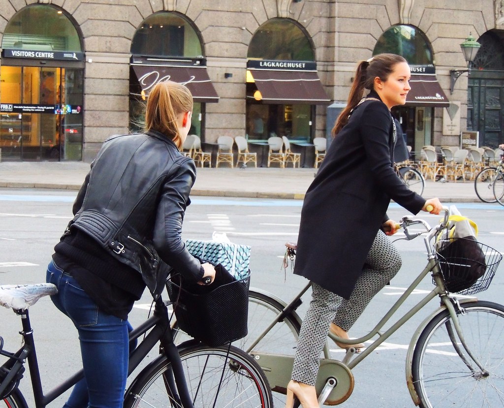 Ponytail Cycle Chic in Copenhagen