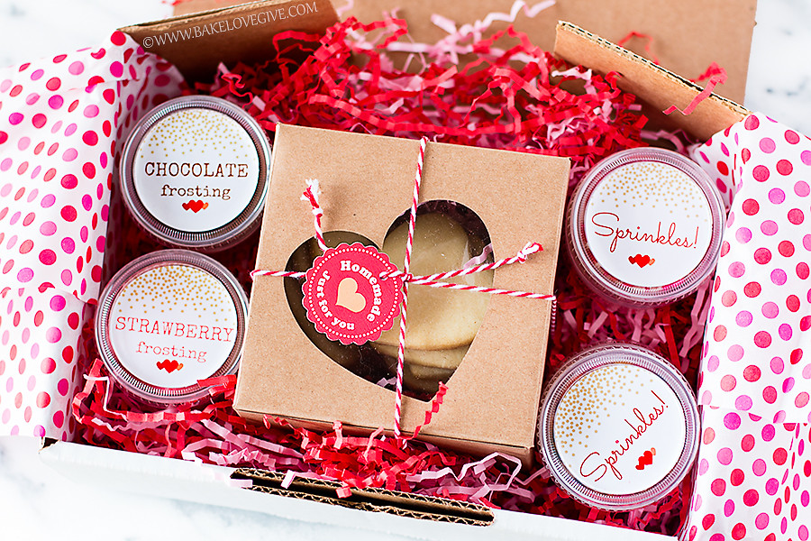 Send delicious boxes of love with these Decorate Your Own Valentine Cookie Kits