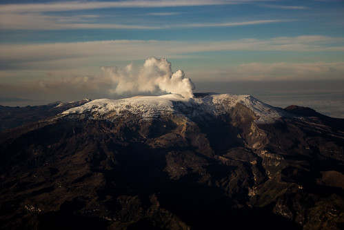 paisajes landscape volcano colombia manizales aerialview nevados avianca nevadodelruiz nevadodeltolima parquenacionalnaturallosnevados losnevadosnationalnaturalpark
