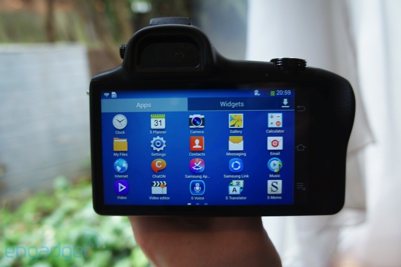 Samsung Galaxy NX