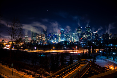 city winter cold calgary skyline stairs downtown alberta iamdowntown capturecalgary {vision}:{mountain}=0663 {vision}:{outdoor}=071 {vision}:{sky}=0979 {vision}:{clouds}=0926 {vision}:{dark}=0685