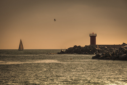 sea sun lighthouse sailboat canon fisherman 70200 adrianosanphoto2013