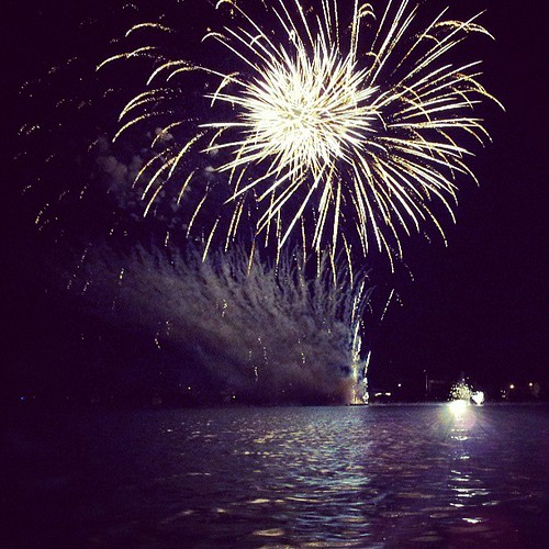 from canada reflection water lights boat town dock day shot fireworks weekend smoke explosion cottage samsung lac du celebration note galaxy supernova canadaday bonnet android tracers lacdubonnet longweekend happycanadaday julylong onthewater fromtheboat 26minutes instagram samsunggalaxynote canadadayfireworksatthelacdubonnettowndockfromtheboat
