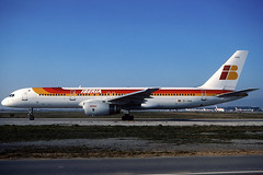 Iberia B757-256EC-HAA BCN 22/01/2000