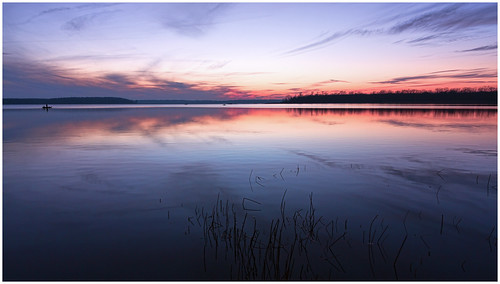blue sunset sky sun lake water canon landscape fire golden soleil twilight coucher lac hour waterscape 600d 1018mm