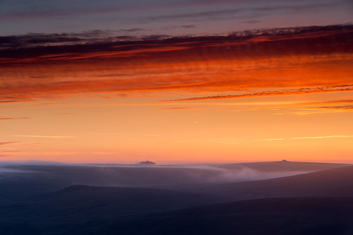 park red cloud mist nature fog clouds sunrise hill reserve hills colourful dartmoor