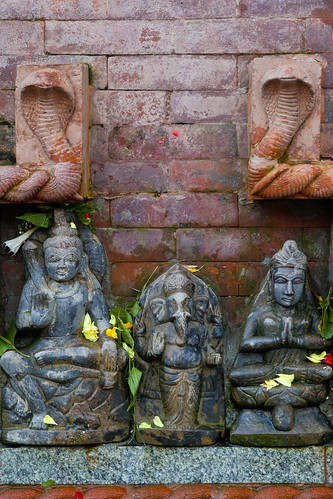 nepal ganesh gods kathmandu shiva hinduism parvati pashupatinath shivatemple