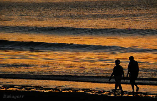 light sunset sea españa beach reflections atardecer mar coruña pareja amor playa paseo galicia galiza reflejo coolpix anochecer reflejos corunna acoruña bastiagueiro
